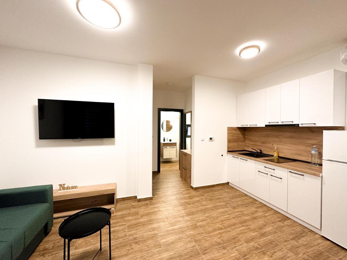 Kiko Apartmani Lux Zrenjanin Exterior foto